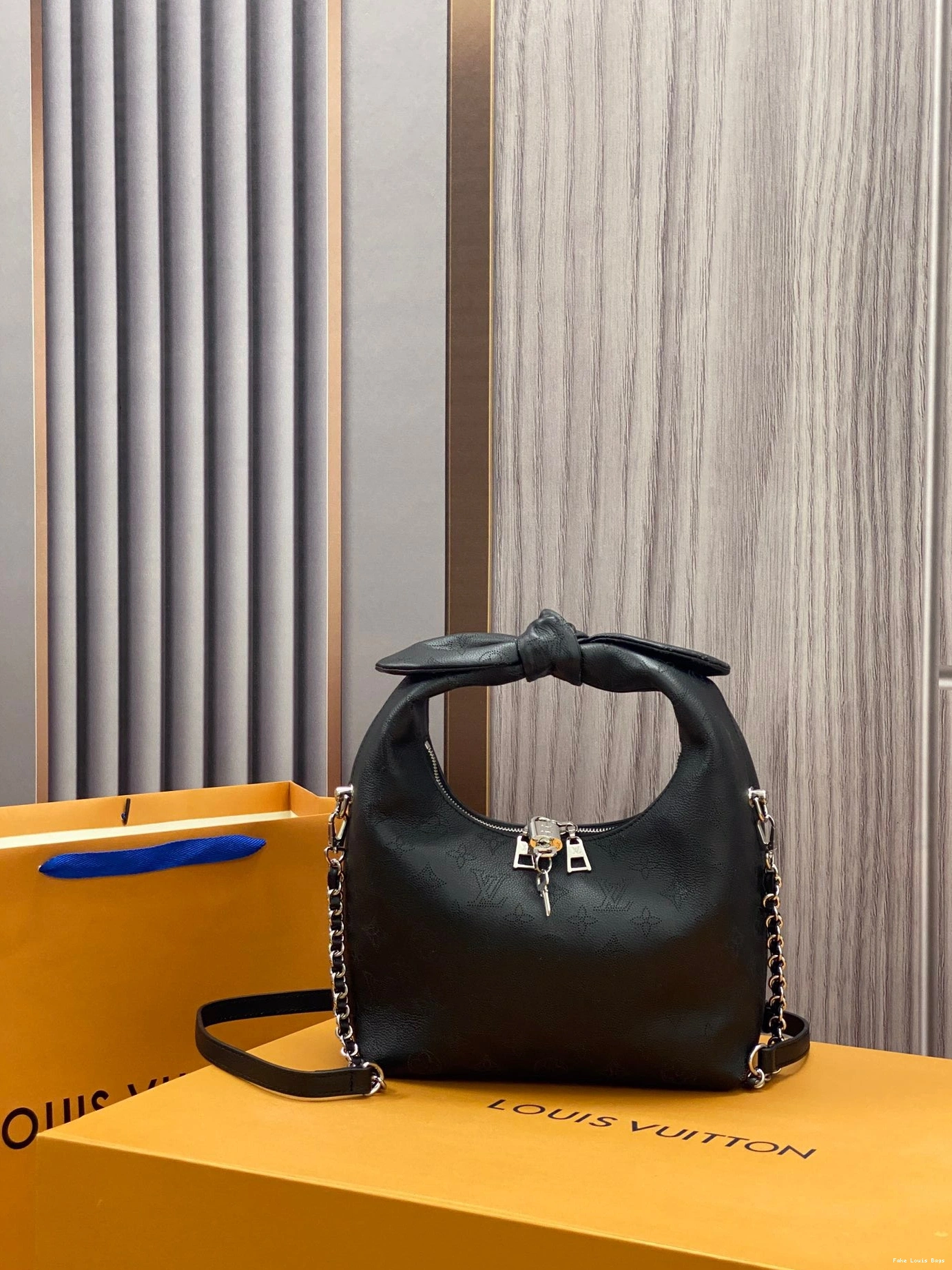 Repzbay PM VUITTON LOUIS KNOT WHY 0819